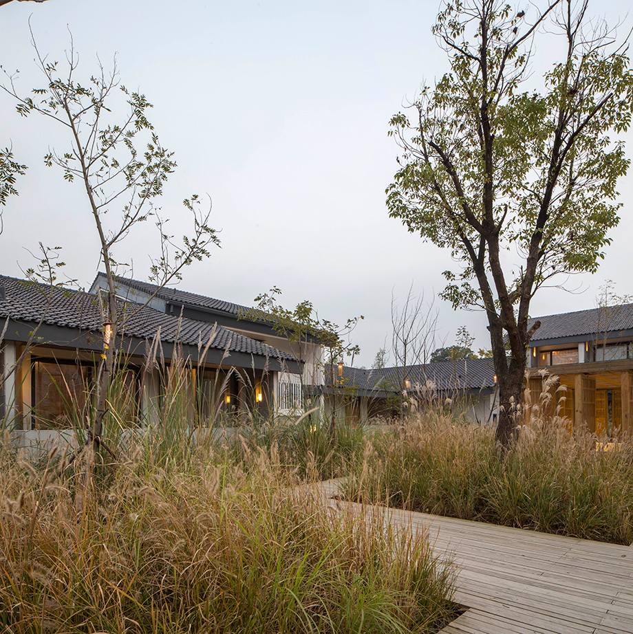 凹凸民宿酒店設(shè)計公司 凹凸民宿酒店設(shè)計公司