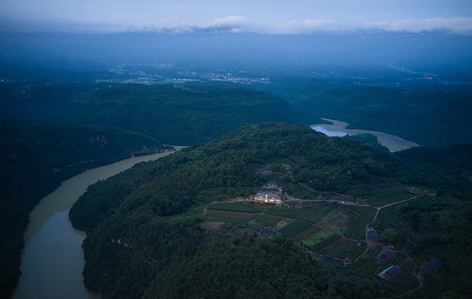 凹凸民宿酒店設(shè)計(jì)公司 凹凸民宿酒店設(shè)計(jì)公司