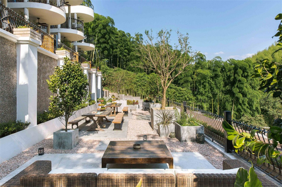 超棒的度假民宿改造設(shè)計(jì)：云頂堡酒店改造設(shè)計(jì)