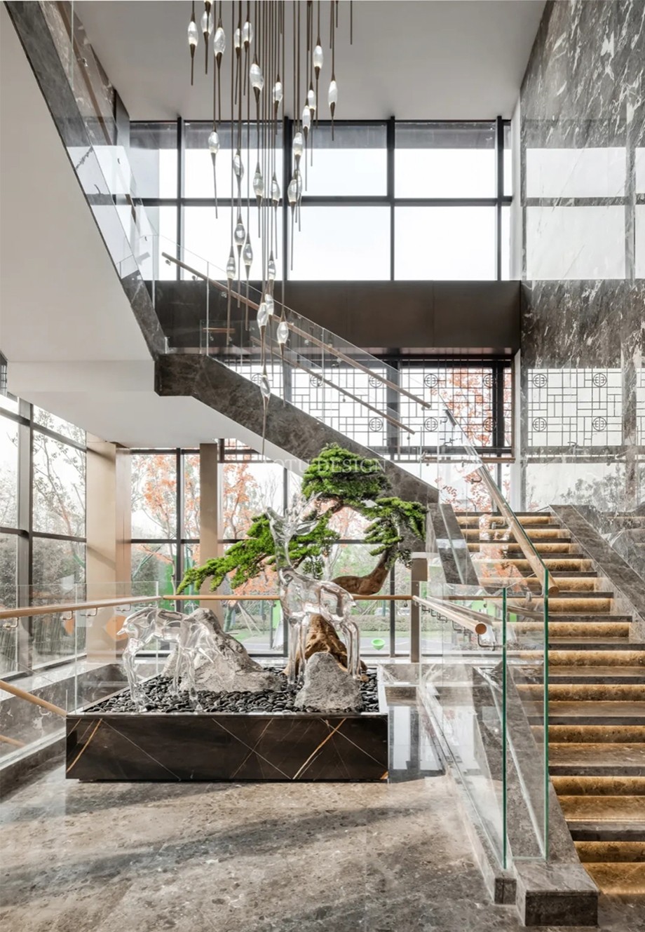 鄭州中原印象售樓部樓梯裝修設(shè)計(jì)案例實(shí)景圖 鄭州中原印象售樓部樓梯裝修設(shè)計(jì)案例實(shí)景圖