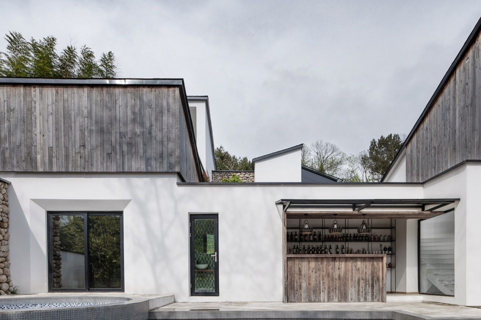 安徽岳西清溪行館鄉(xiāng)村民宿改造設(shè)計案例 安徽岳西清溪行館鄉(xiāng)村民宿改造設(shè)計案例