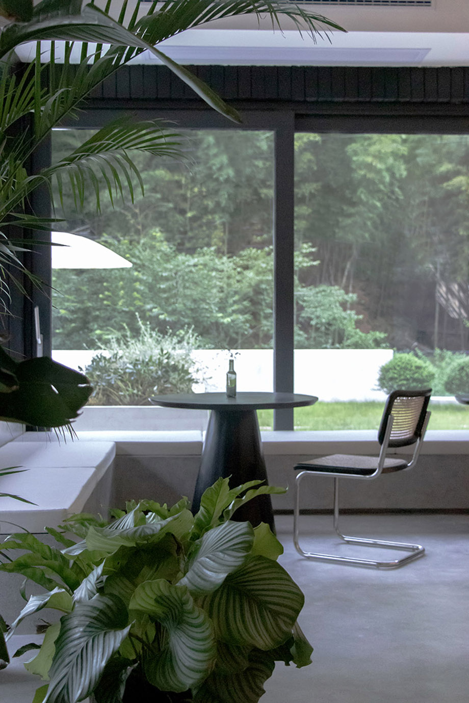 浙江莫干山溪岸極簡(jiǎn)風(fēng)民宿設(shè)計(jì)方案 浙江莫干山溪岸極簡(jiǎn)風(fēng)民宿設(shè)計(jì)方案