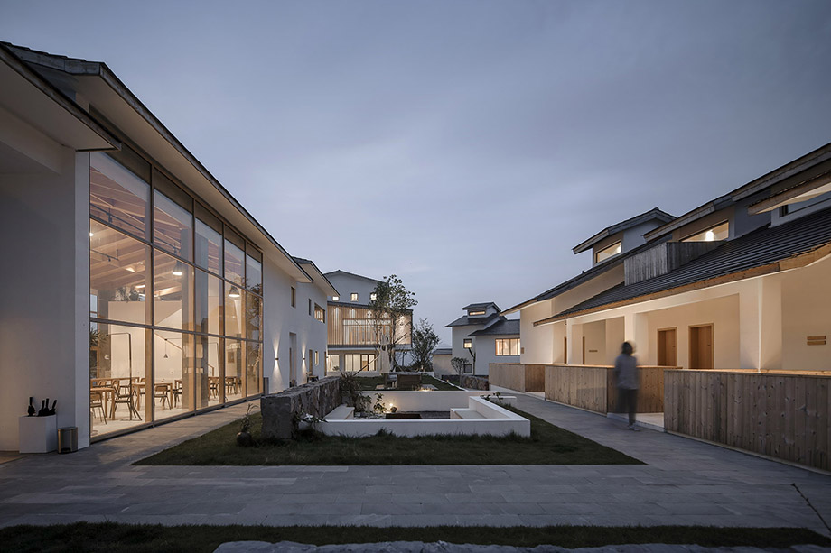 凹凸民宿酒店設計公司