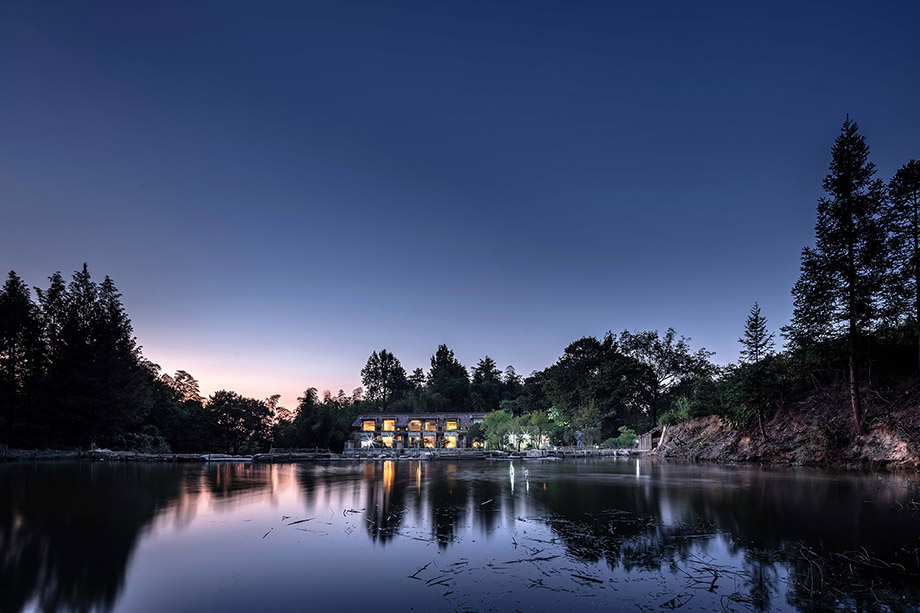 經(jīng)濟(jì)旅館升級(jí)改造 悠然山居精品民宿設(shè)計(jì)案例 經(jīng)濟(jì)旅館升級(jí)改造 悠然山居精品民宿設(shè)計(jì)案例