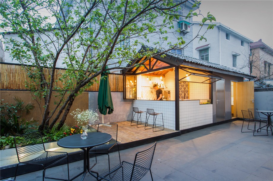 老舊民房改造民宿案例  杭州棲云民宿酒店設(shè)計