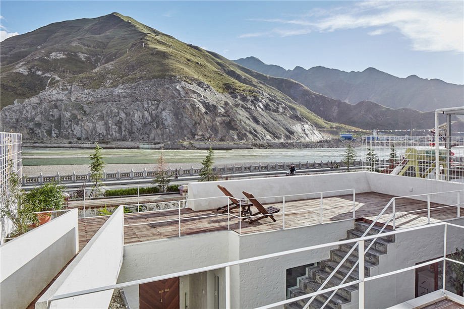 太陽的味道 拉薩低成本簡易民宿改造設(shè)計案例 太陽的味道 拉薩低成本簡易民宿改造設(shè)計案例