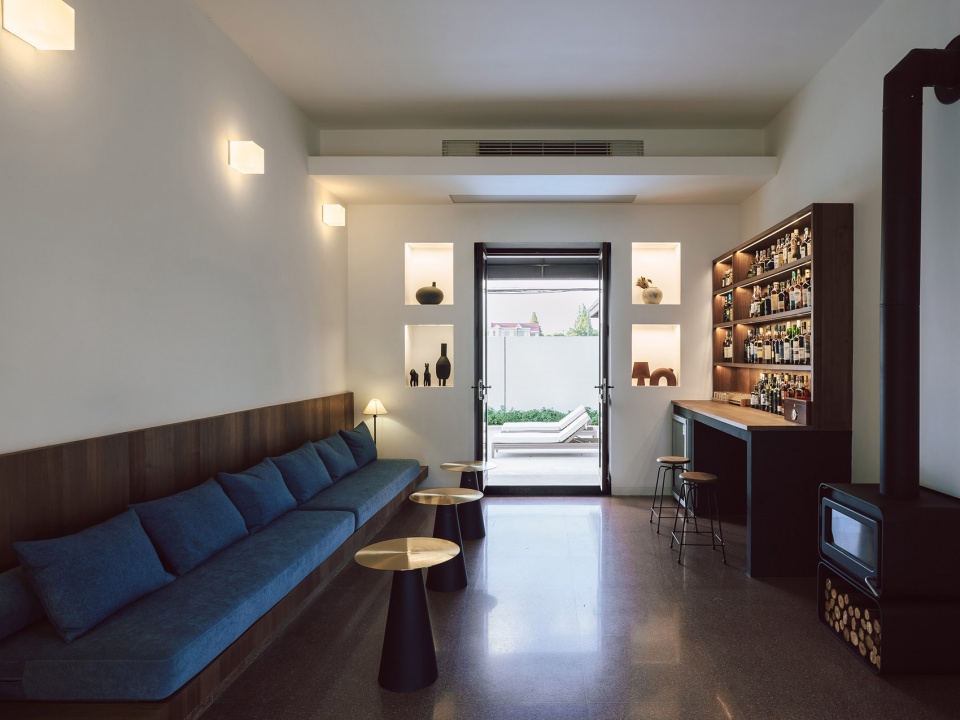 民宿接待區(qū)設(shè)計(jì)-白墻灰瓦 上海崇明島左盼民宿改造設(shè)計(jì)案例賞析 民宿接待區(qū)設(shè)計(jì)-白墻灰瓦 上海崇明島左盼民宿改造設(shè)計(jì)案例賞析