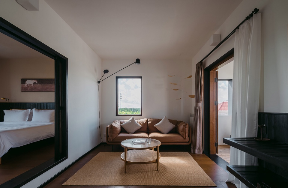 白墻灰瓦 上海崇明島左盼民宿改造設(shè)計(jì)案例賞析 白墻灰瓦 上海崇明島左盼民宿改造設(shè)計(jì)案例賞析