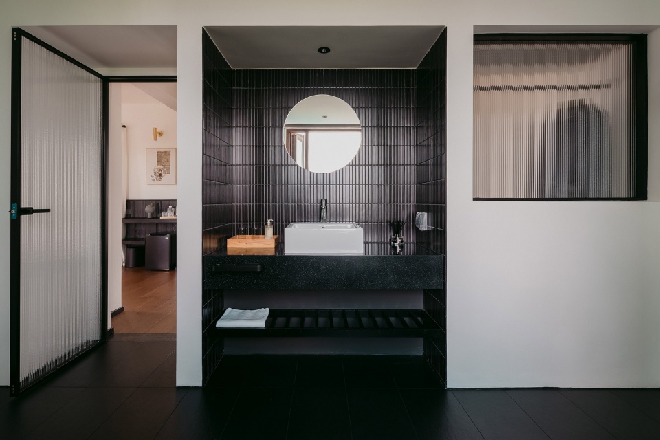 白墻灰瓦 上海崇明島左盼民宿改造設(shè)計(jì)案例賞析 白墻灰瓦 上海崇明島左盼民宿改造設(shè)計(jì)案例賞析