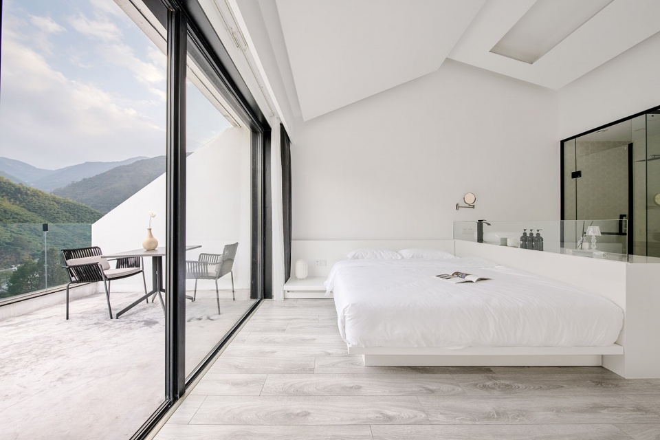 老房改造成網(wǎng)紅民宿 浙江木野民宿設(shè)計(jì)賞析 老房改造成網(wǎng)紅民宿 浙江木野民宿設(shè)計(jì)賞析