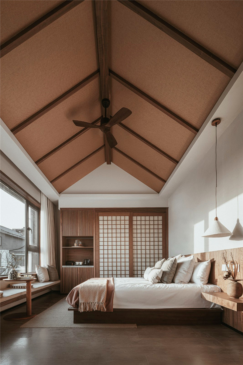 彭山江口水鎮(zhèn)古雅精品名宿設(shè)計(jì) 凹凸民宿酒店設(shè)計(jì)公司