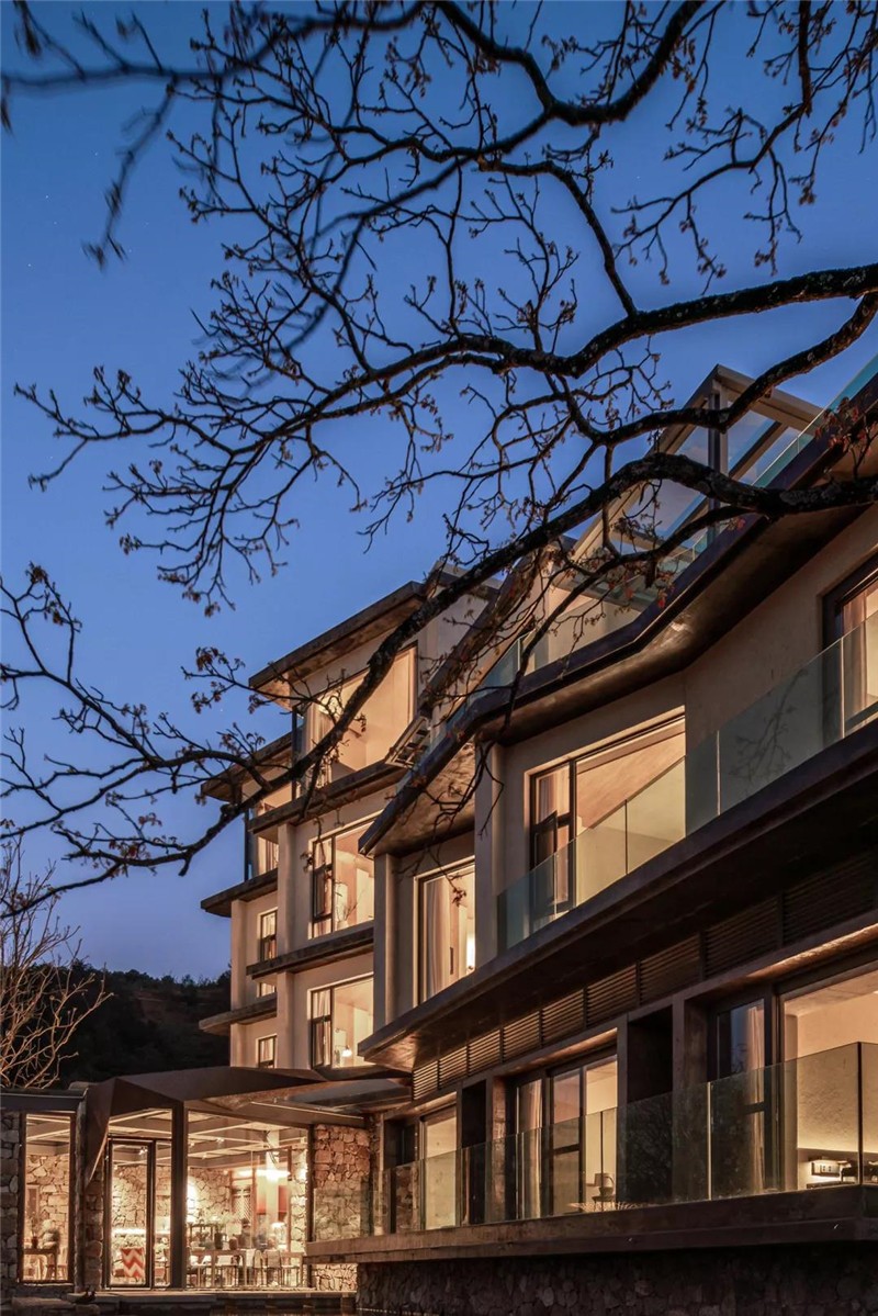 云南樹幾山舍鄉(xiāng)村民宿改造設(shè)計案例賞析 云南樹幾山舍鄉(xiāng)村民宿改造設(shè)計案例賞析