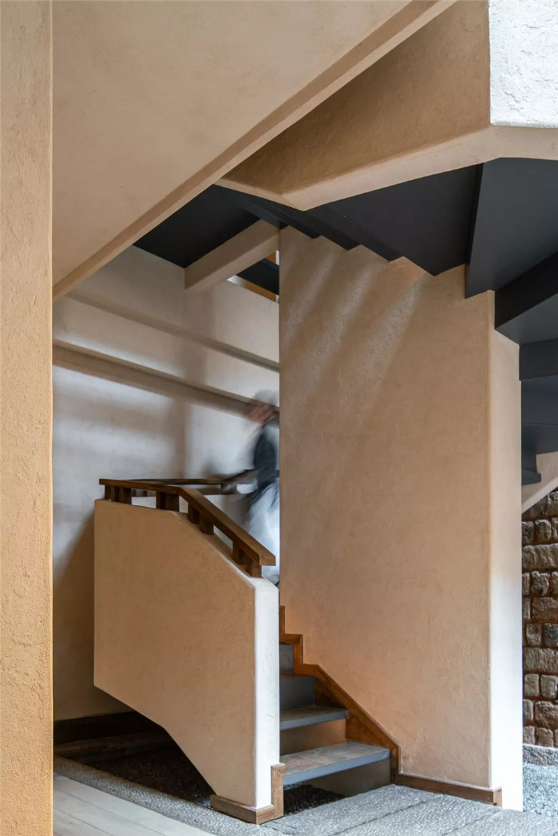 云南樹幾山舍鄉(xiāng)村民宿改造設(shè)計案例賞析 云南樹幾山舍鄉(xiāng)村民宿改造設(shè)計案例賞析