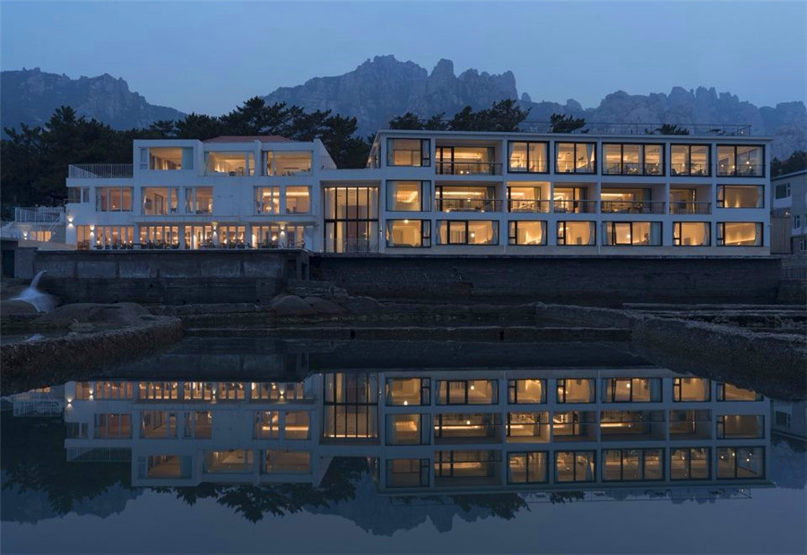 青島樸宿·棲瀾海居民宿設(shè)計(jì)型酒店 凹凸民宿酒店設(shè)計(jì)公司