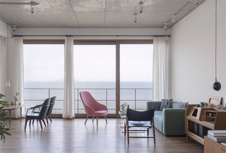 青島樸宿·棲瀾海居民宿設(shè)計(jì)型酒店 凹凸民宿酒店設(shè)計(jì)公司