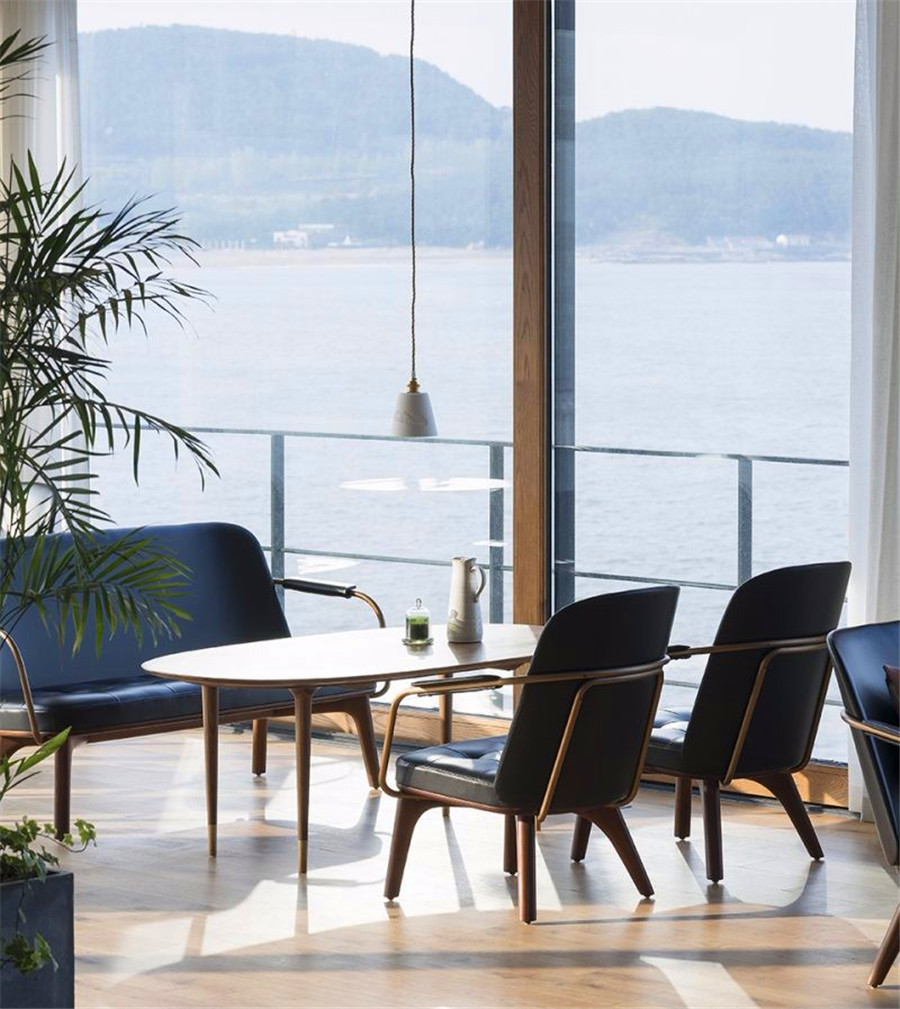 青島樸宿·棲瀾海居民宿設(shè)計(jì)型酒店 凹凸民宿酒店設(shè)計(jì)公司