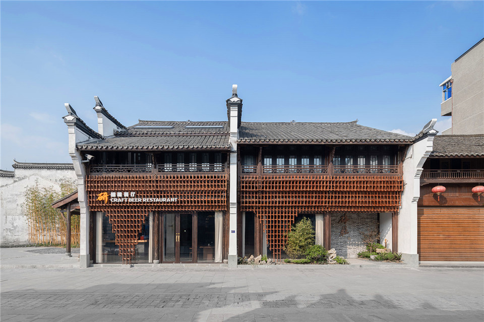 凹凸民宿酒店設(shè)計(jì)公司