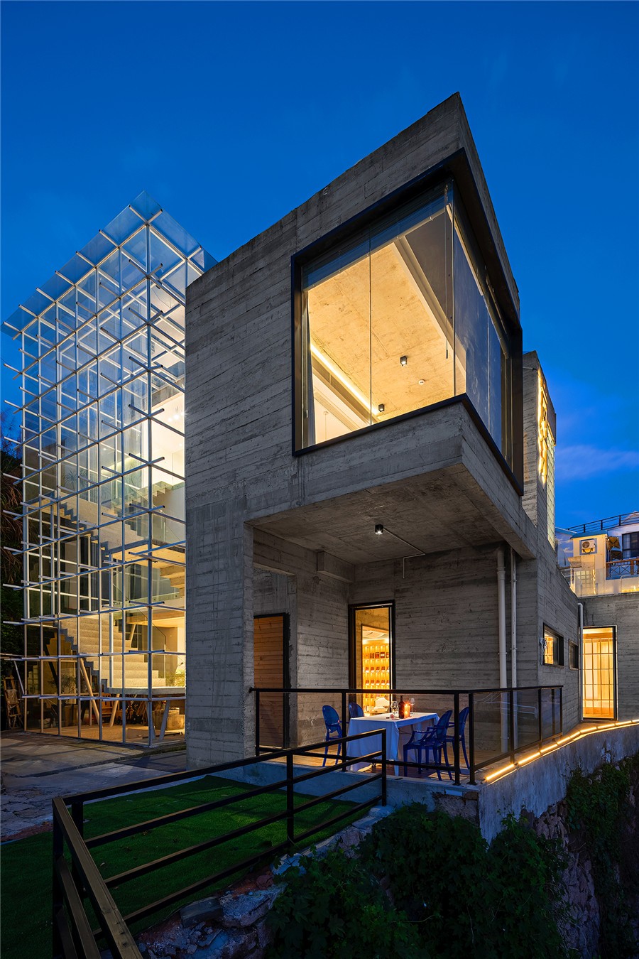 凹凸民宿酒店設(shè)計公司