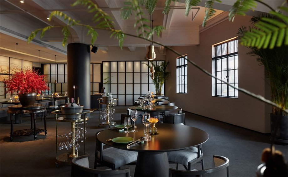 凹凸民宿酒店設(shè)計(jì)公司