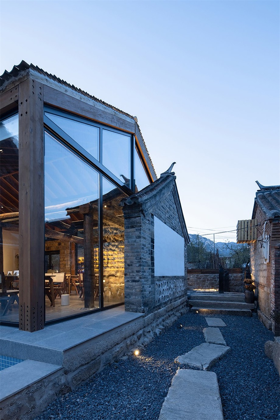 凹凸民宿酒店設(shè)計(jì)公司 凹凸民宿酒店設(shè)計(jì)公司