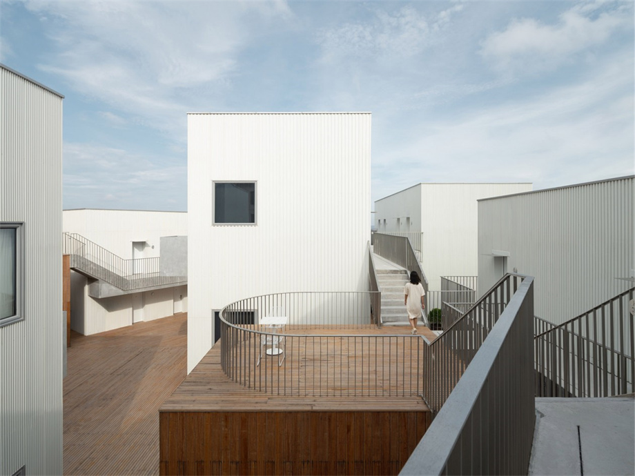 凹凸民宿酒店設(shè)計(jì)公司 凹凸民宿酒店設(shè)計(jì)公司