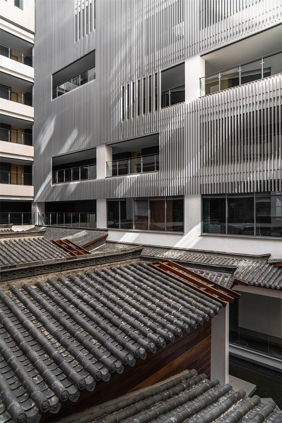 凹凸民宿酒店設(shè)計(jì)公司