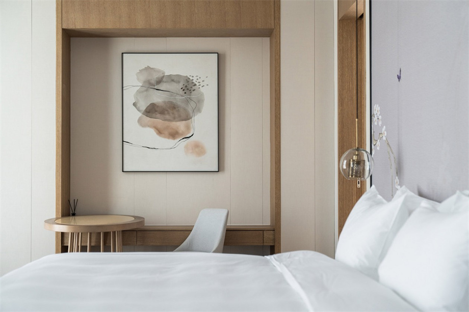 凹凸民宿酒店設(shè)計(jì)公司