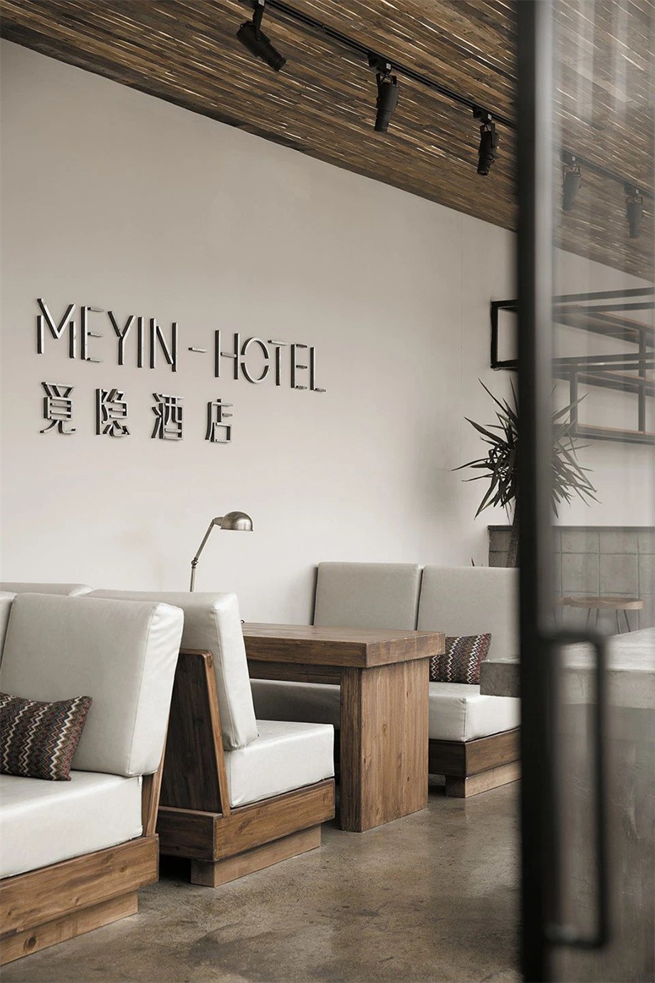 凹凸民宿酒店設計公司