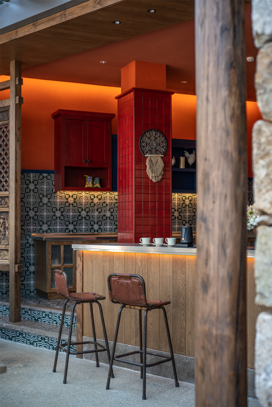 凹凸民宿酒店設(shè)計(jì)公司 凹凸民宿酒店設(shè)計(jì)公司