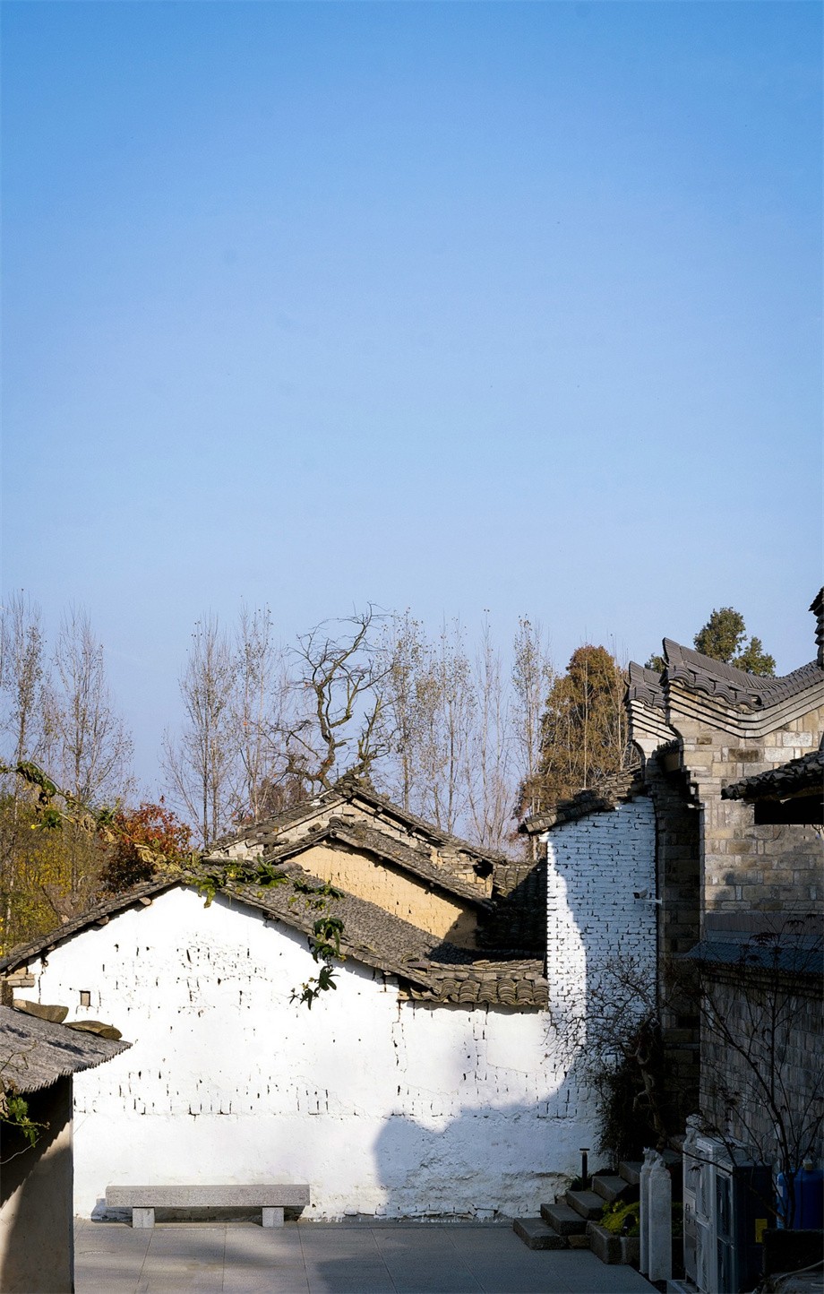 凹凸民宿酒店設(shè)計公司