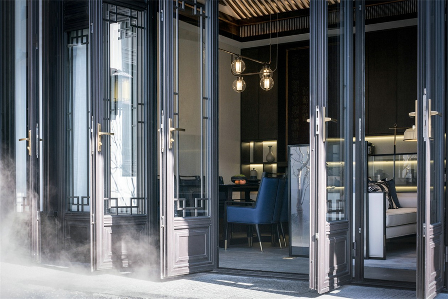 凹凸民宿酒店設(shè)計公司