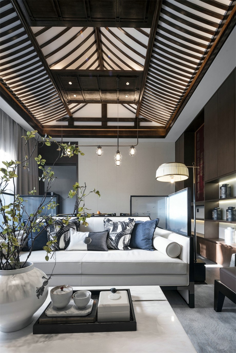 凹凸民宿酒店設(shè)計公司