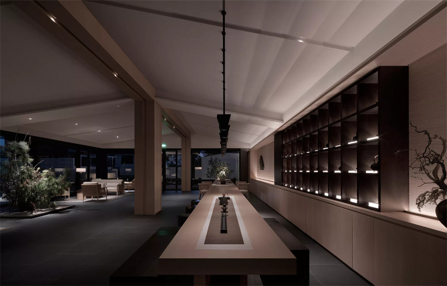 凹凸民宿酒店設(shè)計(jì)公司