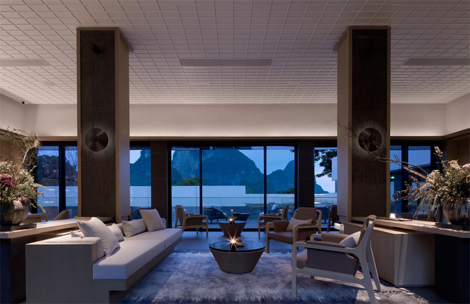 凹凸民宿酒店設(shè)計(jì)公司