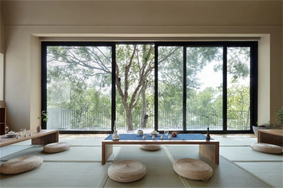 凹凸民宿酒店設(shè)計(jì)公司