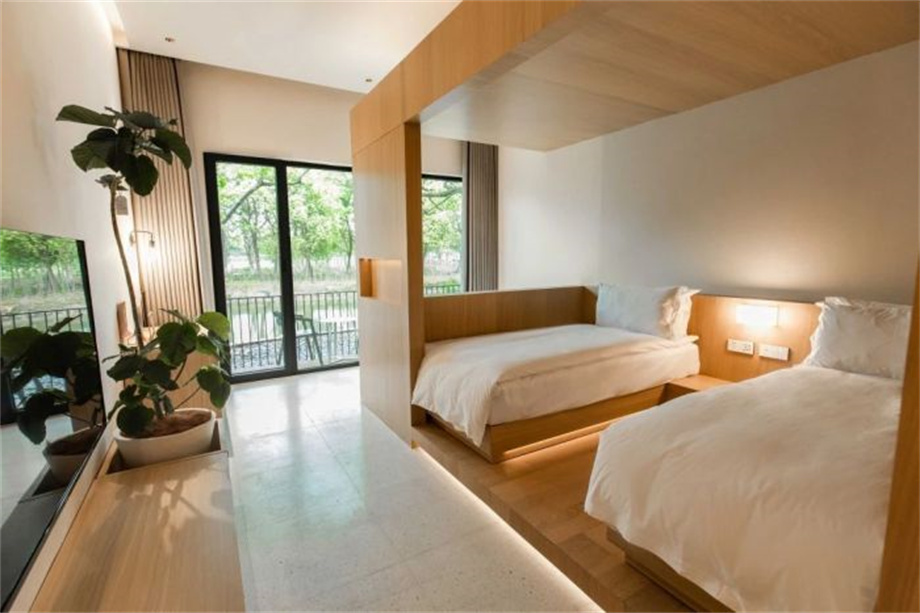 凹凸民宿酒店設(shè)計(jì)公司