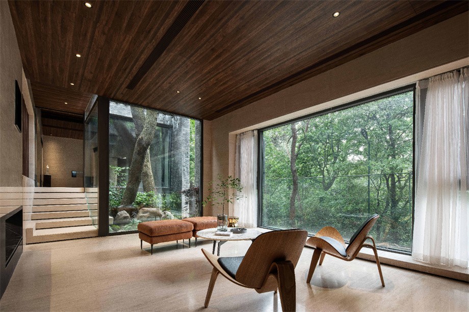 凹凸民宿酒店設(shè)計公司