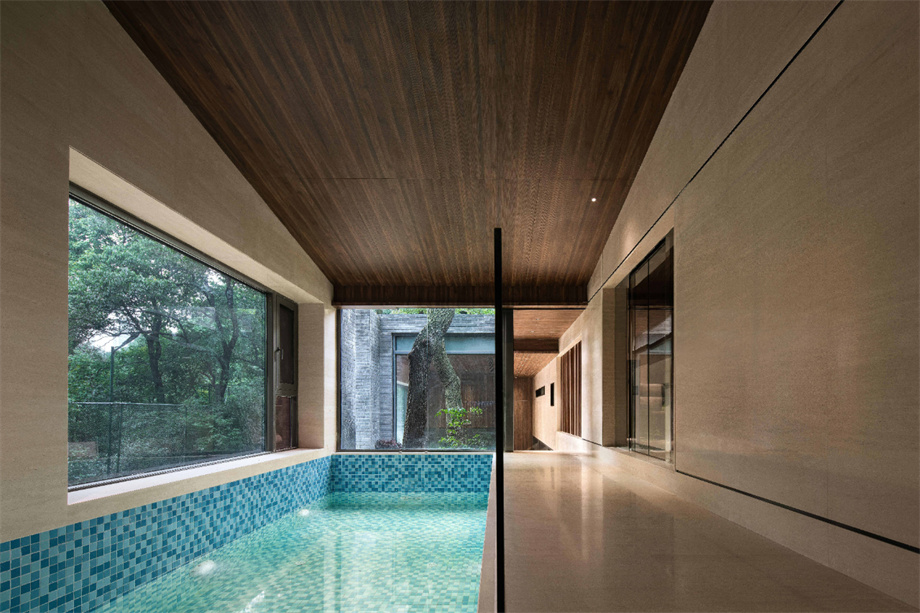 凹凸民宿酒店設(shè)計公司